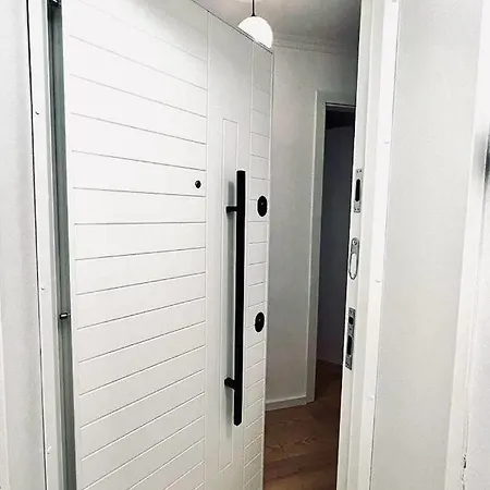 Gisi's Bazaars Apartment *